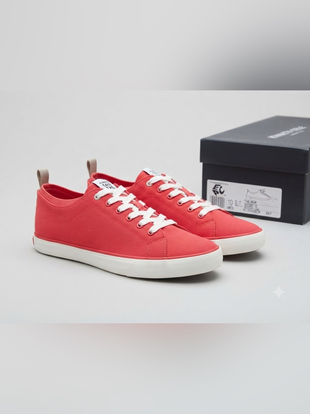 Men's Coral Canvas Low-Top Sneakers - White Sole